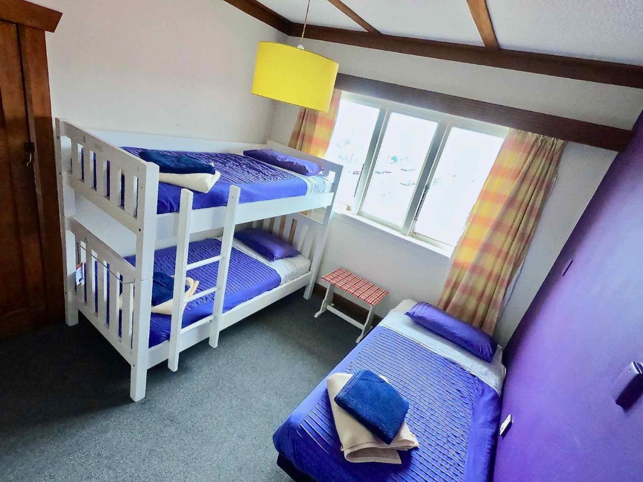 Ducks & Drakes Boutique Motel & Backpackers New Plymouth Bagian luar foto